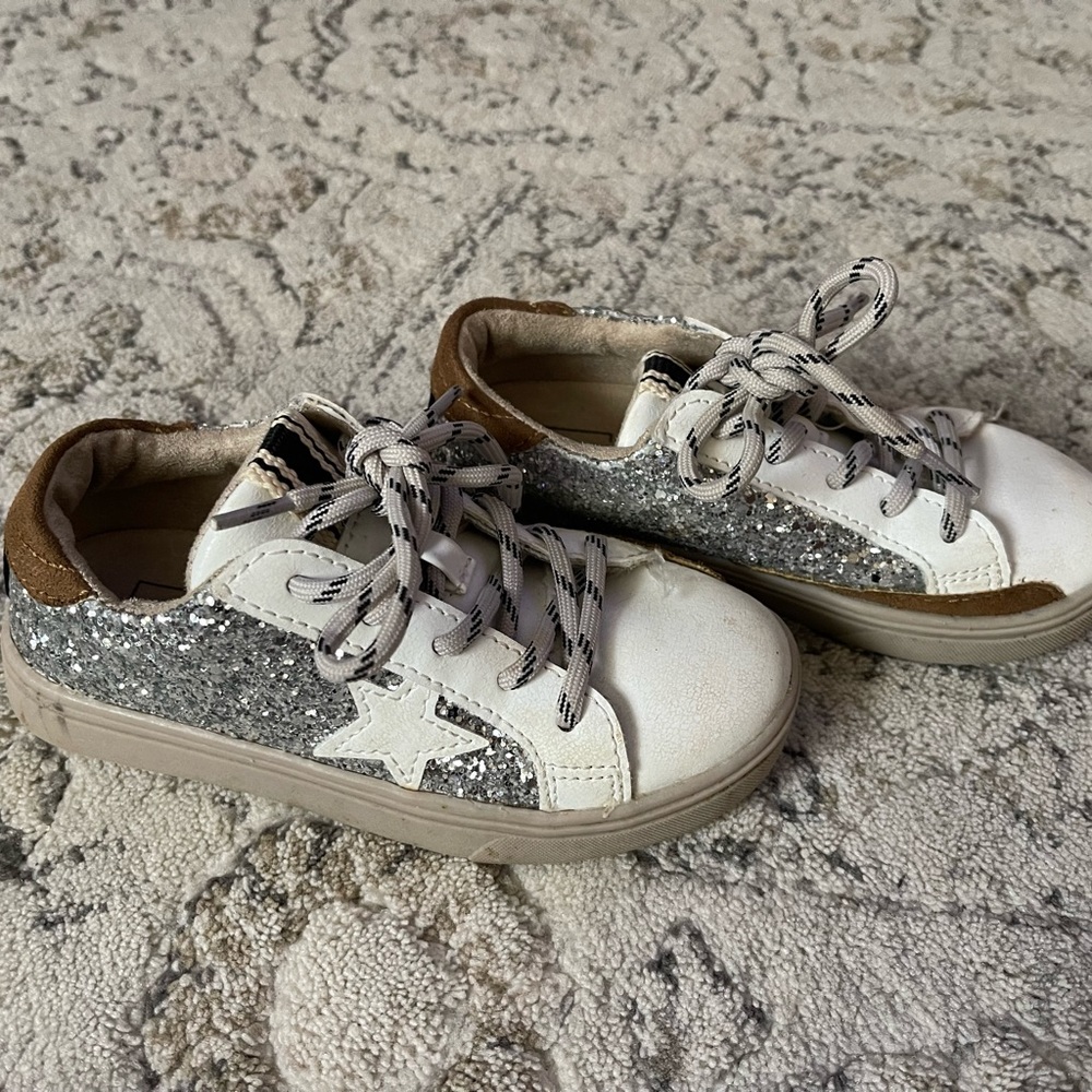 Toddler girl shoes